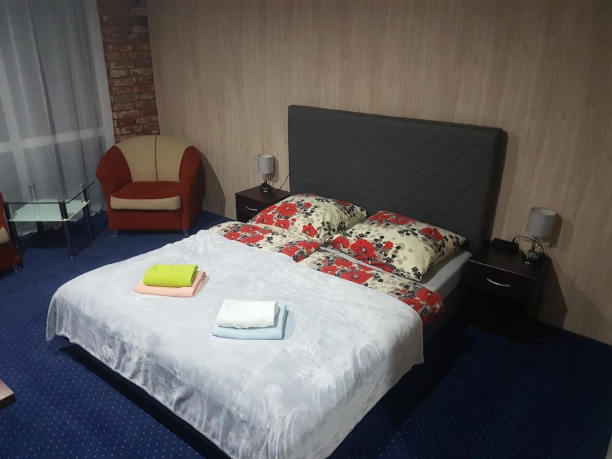 Hotel H-Odra Nowa Sol Exteriér fotografie